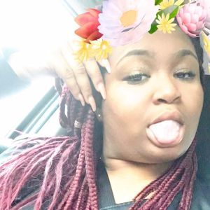 Meet your Posher, Chanel